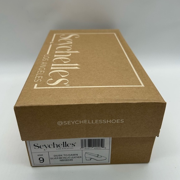 Seychelles Dusk to Dawn Silver Metallic Leather Mary Jane Heels | Size 9 l NWB - Picture 11 of 12